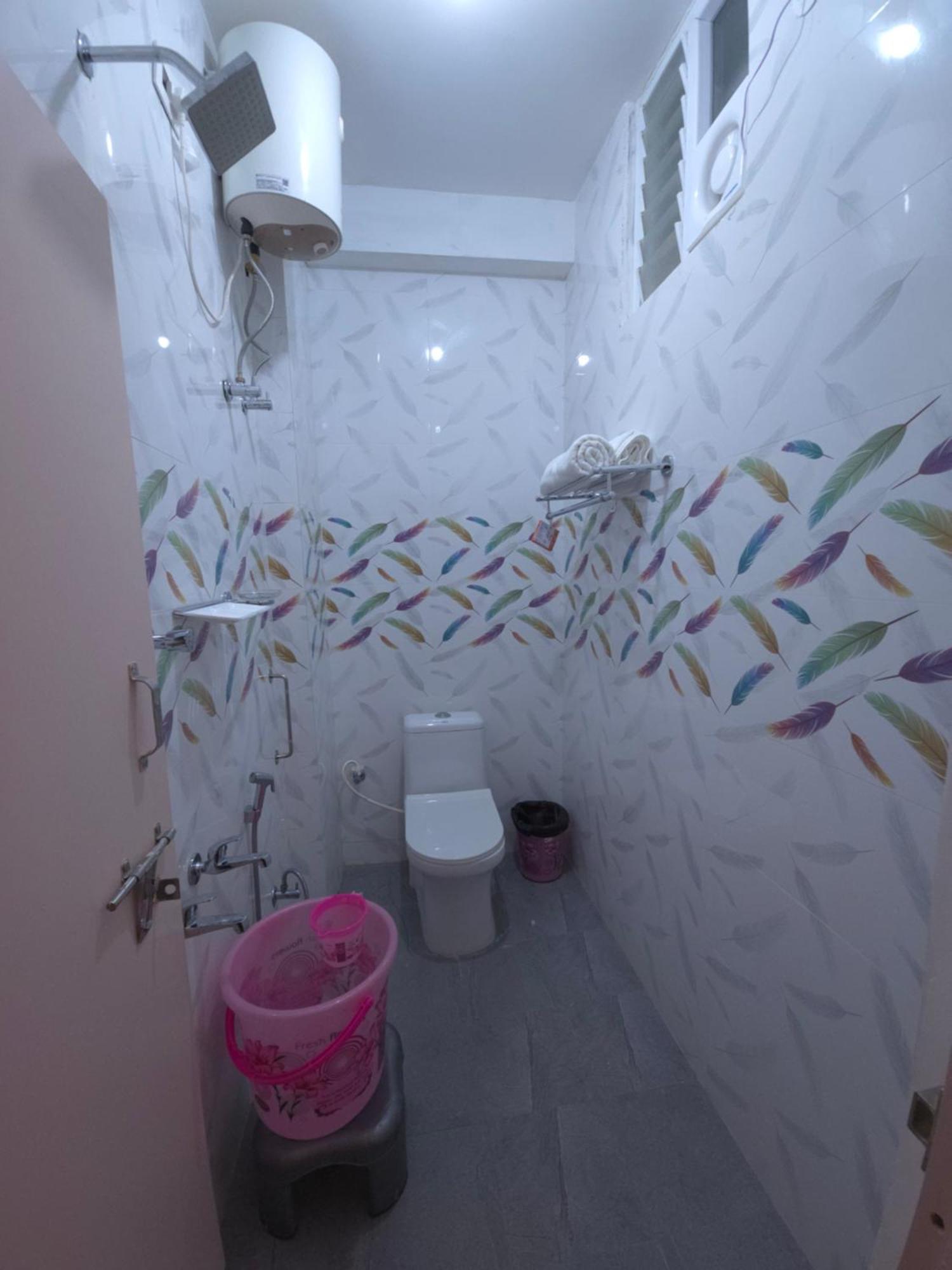 Shreem Sesha Sai Residency Hotell Tiruvannāmalai Rom bilde