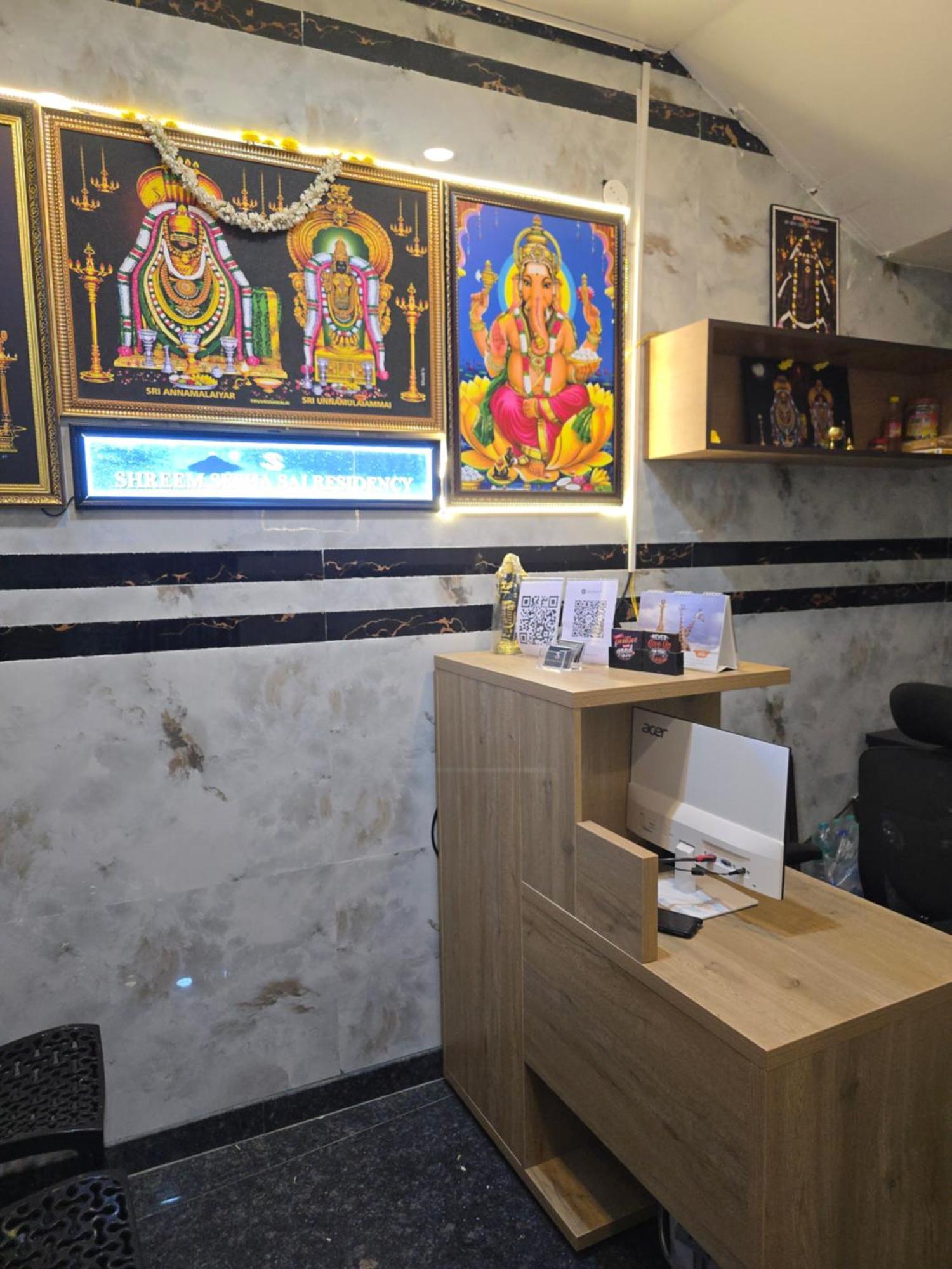 Shreem Sesha Sai Residency Hotell Tiruvannāmalai Eksteriør bilde